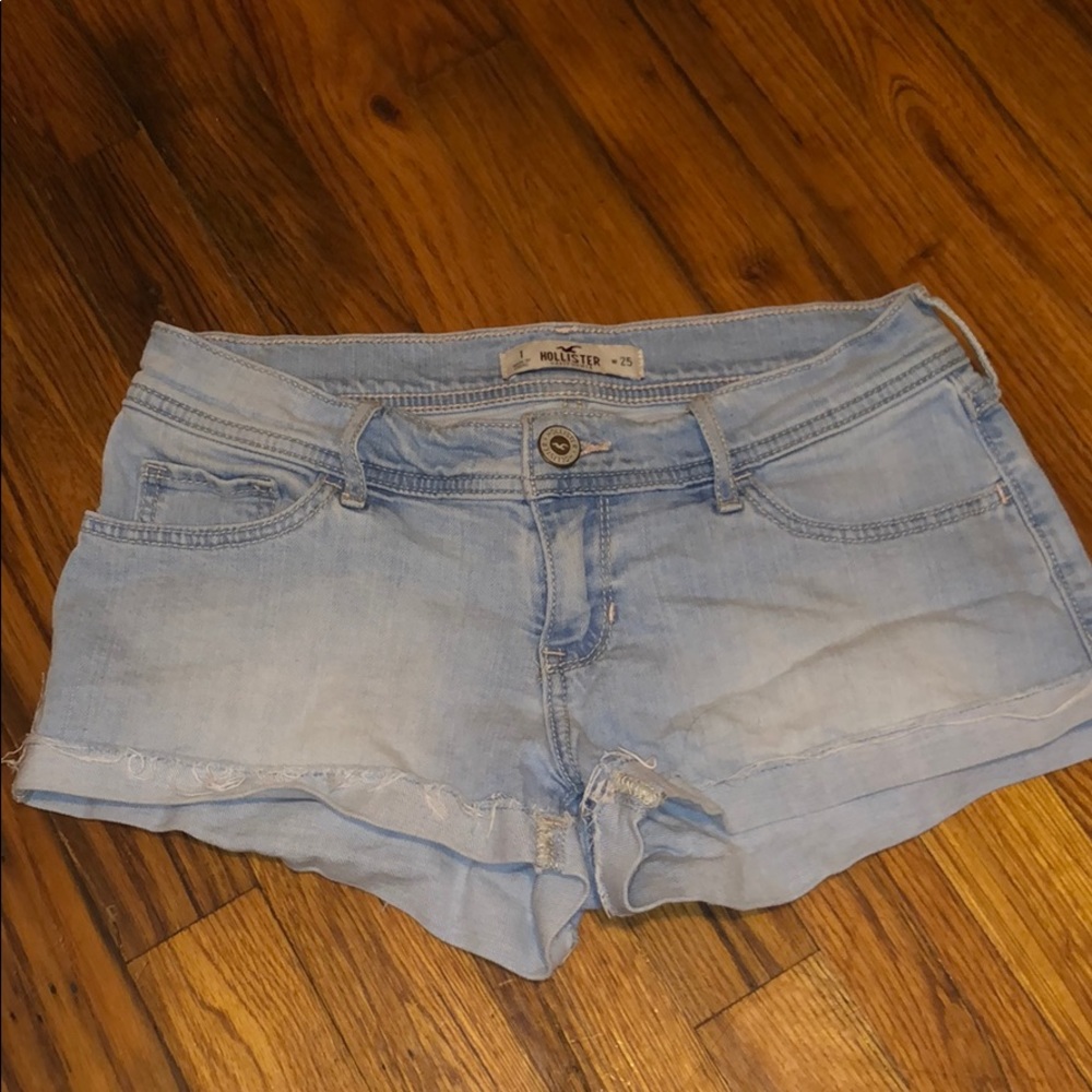 Hollister Shorts size 1